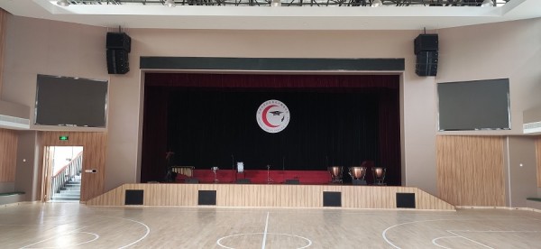 金成外国语小学