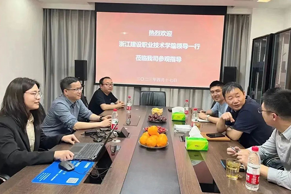 校企合作 1.jpg