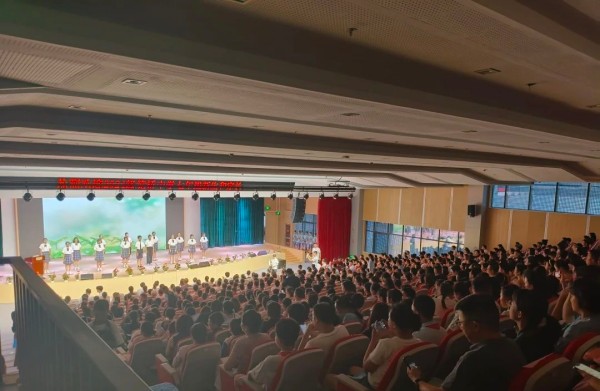 杭州市笕桥中学6.jpg